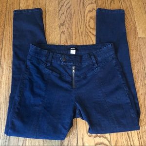 BDG black/ blue jeans button zip closure Size 25